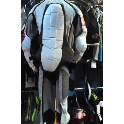 Dainese Shuttle Pro Racecut 3