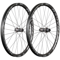 Bontrager Line Pro 30 TLR Boost 29'' przód MTB