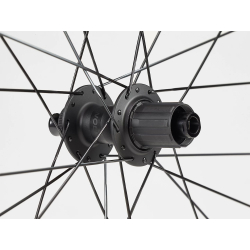 Bontrager Aeolus Elite 50 TLR Disc Clincher - tył