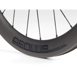 Bontrager Aeolus Elite 50 TLR Disc Clincher - tył